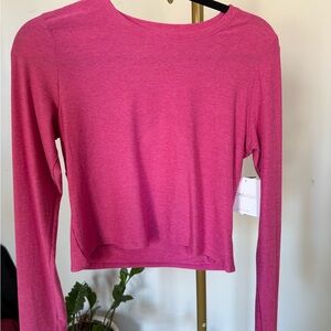 Beyond yoga new overlap cut out top. Sz large